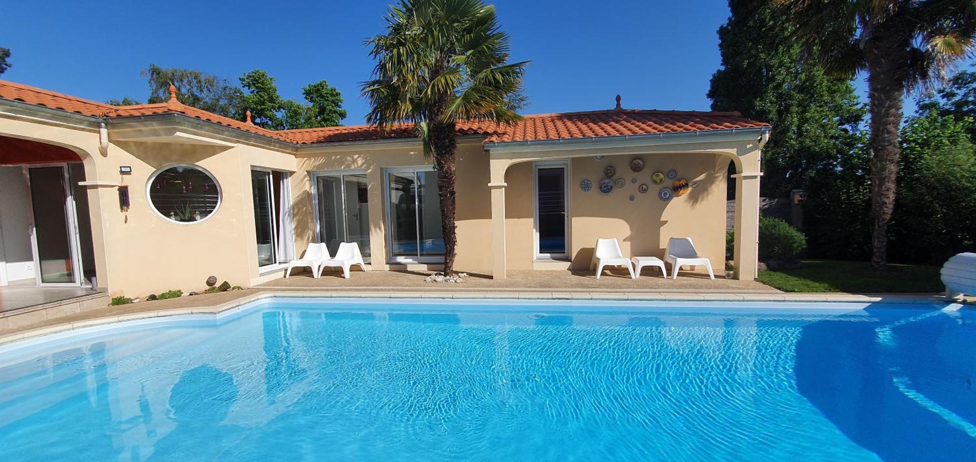 A La Topaze #Gite Calme #3 Pers #Piscine Privee #Cholet #Wifi Haut Debit #Preau #Cholet #Parc Japonais #Puy Du F Ou Le May-sur-Evre Экстерьер фото